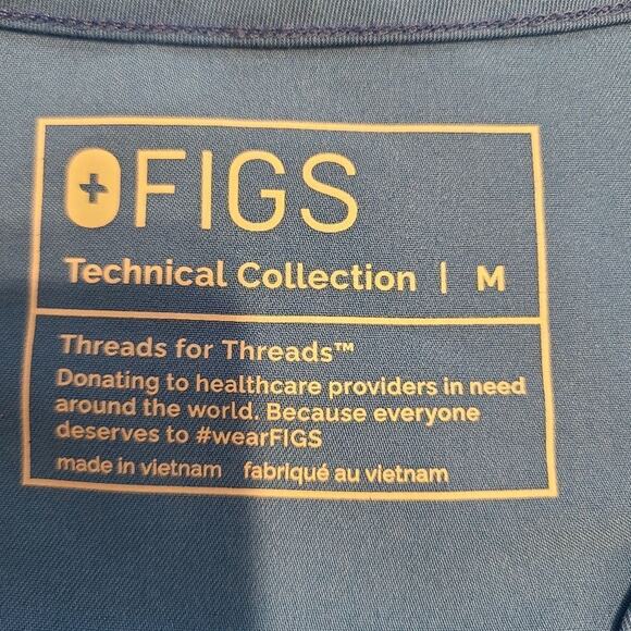 Figs short sleeve blue scrub top woman's size Medium - Picture 5 of 9